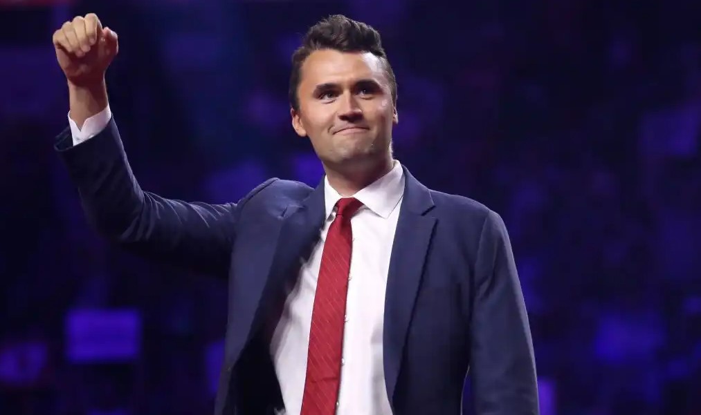 Trump revoca visas por comentarios sobre asesinato de Charlie Kirk