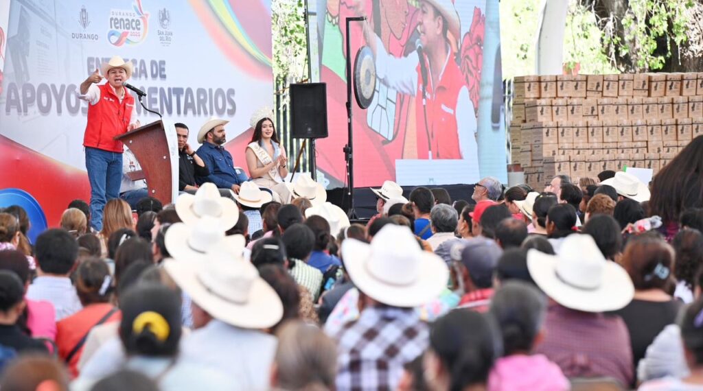 Anuncia Esteban que antes de diciembre concluirán las principales pavimentaciones de la cabecera municipal de San Juan del Río