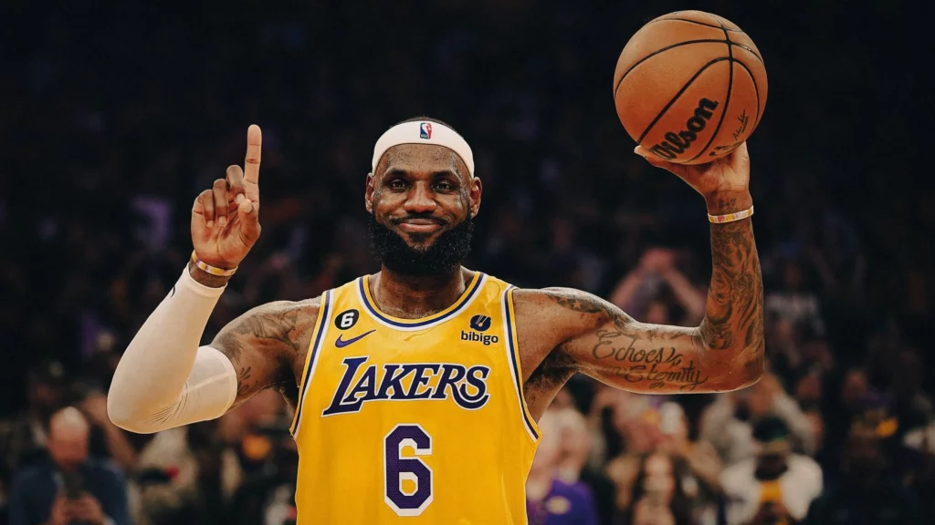 LeBron James insinúa su retiro de la NBA