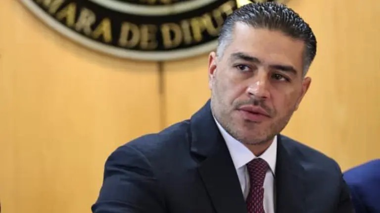 Harfuch niega intento de atentado y aclara que continúa en funciones