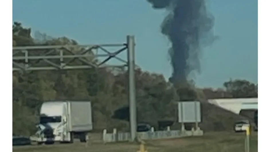 Avión con matrícula mexicana se estrella en Michigan; hay 3 muertos