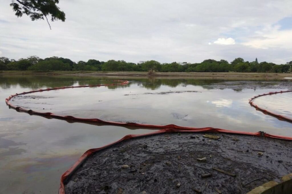 Marina activa Plan Nacional de Contingencias por derrame de hidrocarburo en el río Pantepec