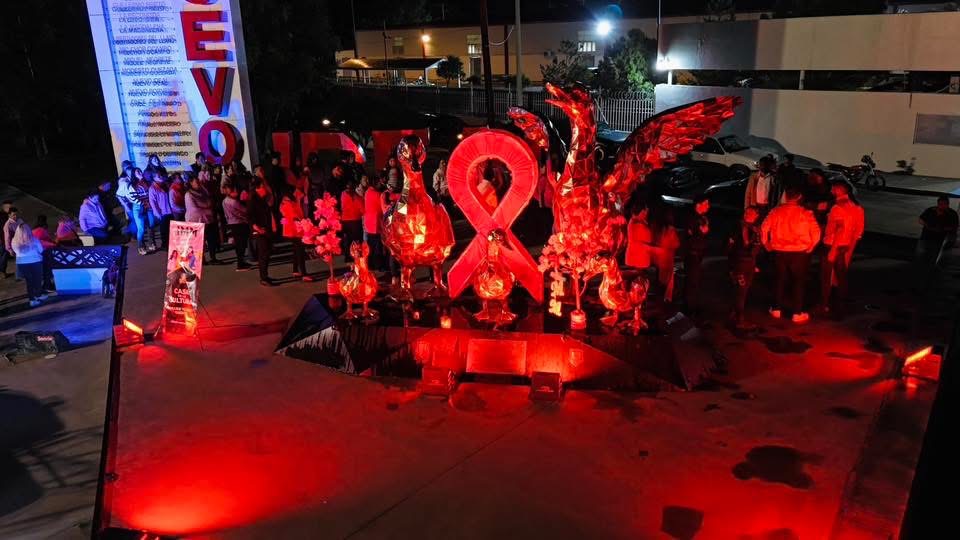 Nuevo Ideal se ilumina de rosa: unión y esperanza en la lucha contra el cáncer de mama