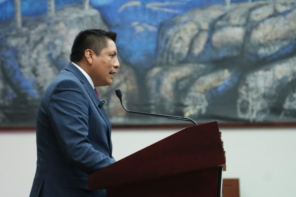 Impulsa Soto Mendía reformas para tener municipios más eficientes