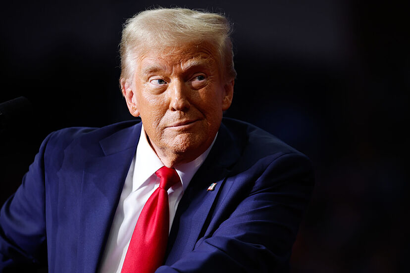 Trump exige cárcel para alcalde de Chicago y gobernador de Illinois por no frenar protestas