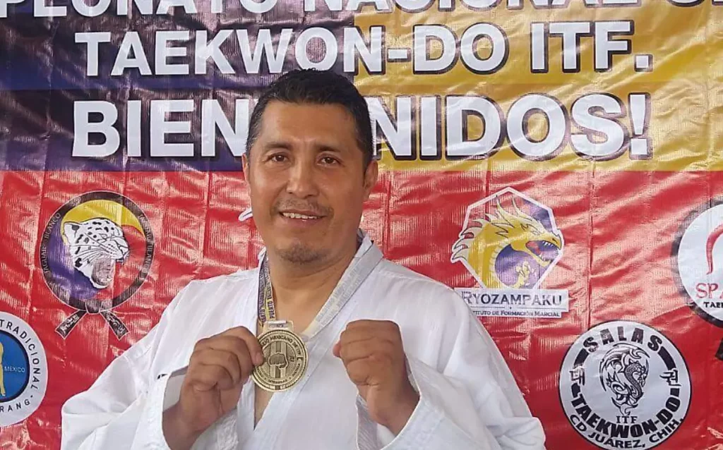Gilberto Mata listo para representar a México en el Abierto Mundial de Taekwondo