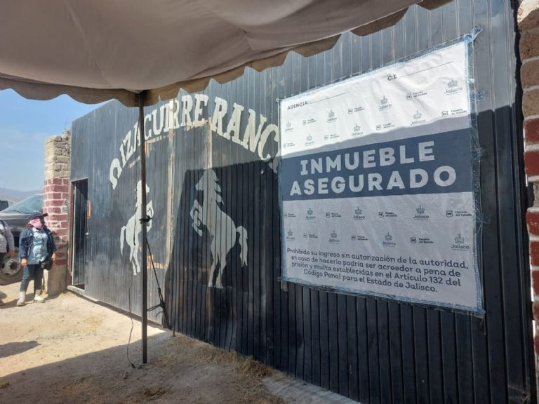 Investigan a 12 funcionarios ligados al Rancho Izaguirre
