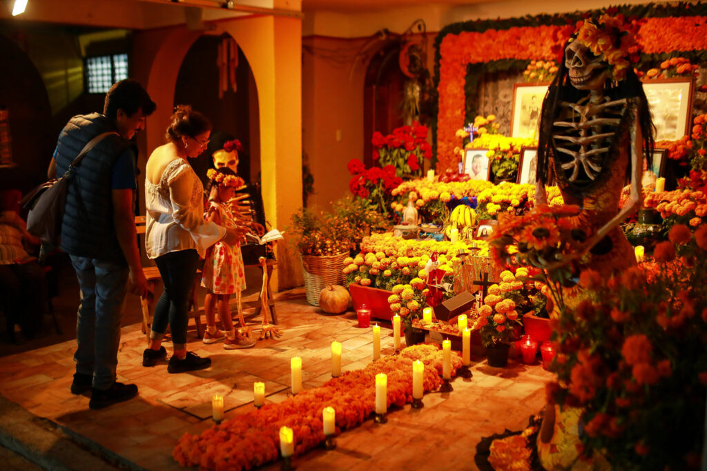 TikTok se convierte en un altar virtual: «Es su primer Día de Muertos» conmueve a Latinoamérica