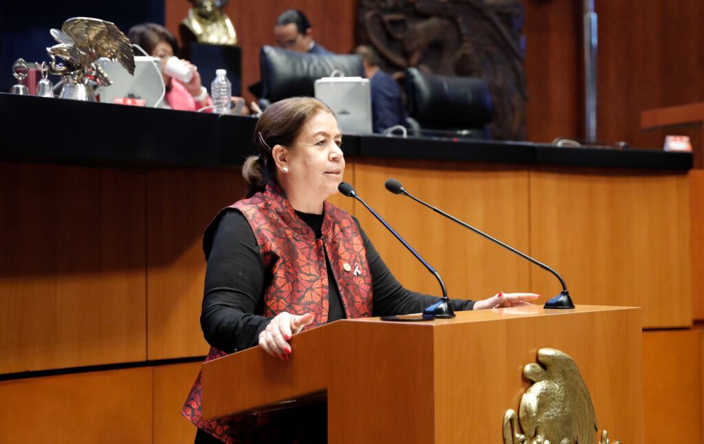 Senadora de Morena propone licencia laboral por dolor menstrual (dismenorrea)