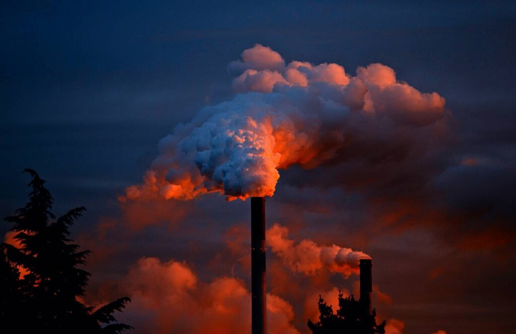 El Planeta en Alerta: Aumento récord de CO₂ en 2024