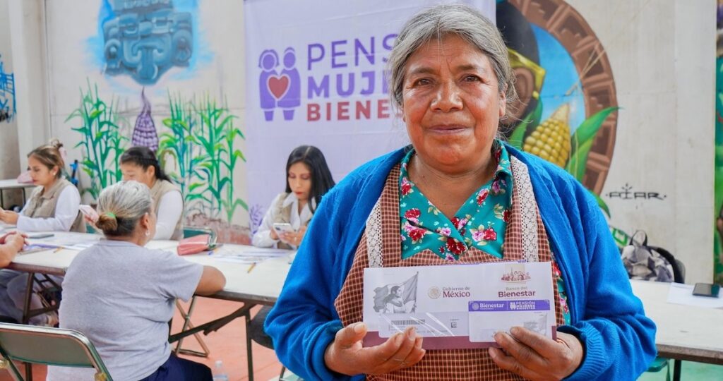 Pensión Mujeres Bienestar: ¿Qué pasa si no puedo acudir por mi tarjeta en la fecha asignada?