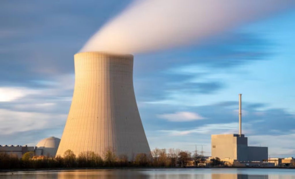 EE.UU. firma alianza de 80 mil mdd para impulsar energía nuclear y desarrollo de IA