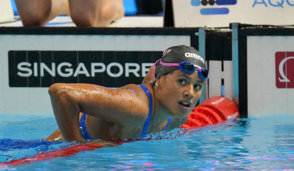 Miranda Grana hace historia en el Mundial de Natación