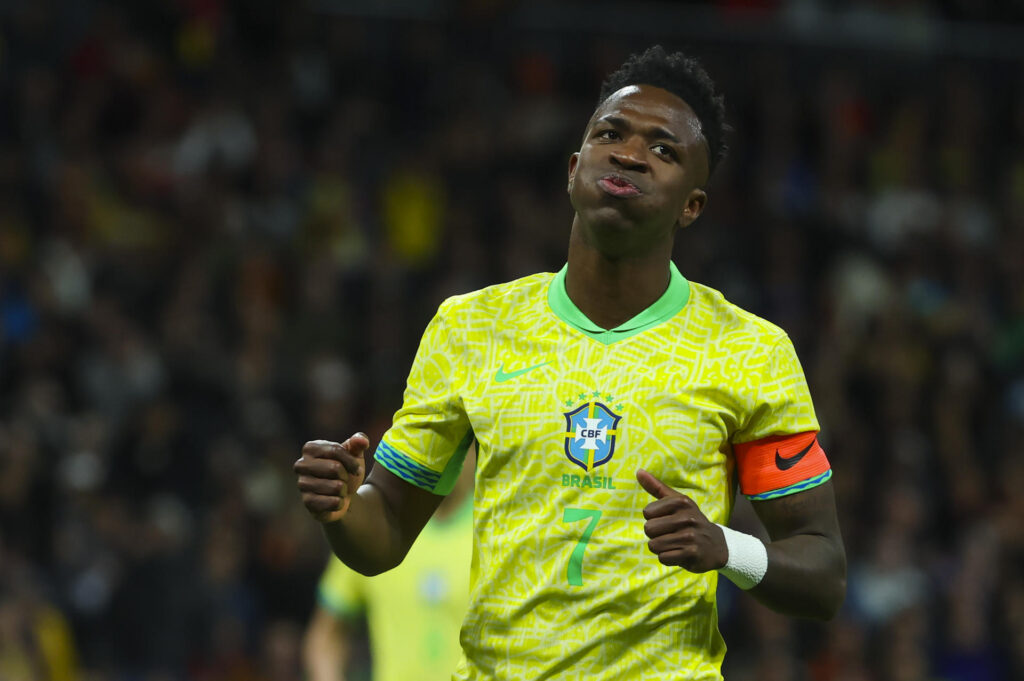 Vinícius Júnior enfrenta cargos legales en Brasil