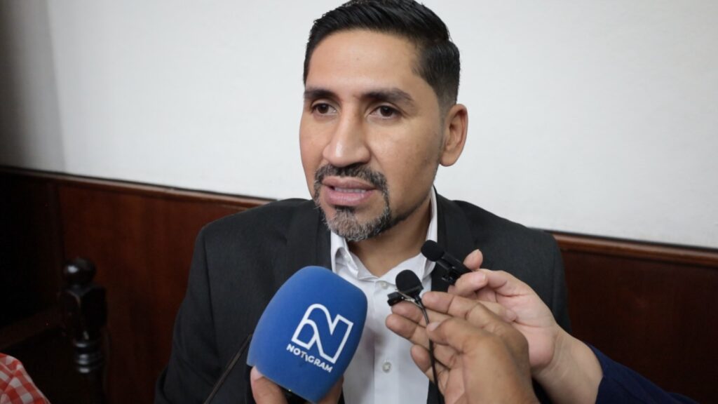 Impuestos saludables no beneficiarán la salud, solo buscan recaudar: Fernando Rocha (PAN)