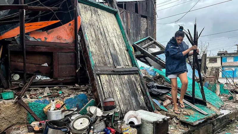 Huracán Melissa deja 20 muertos en Haití ; la mitad son menores
