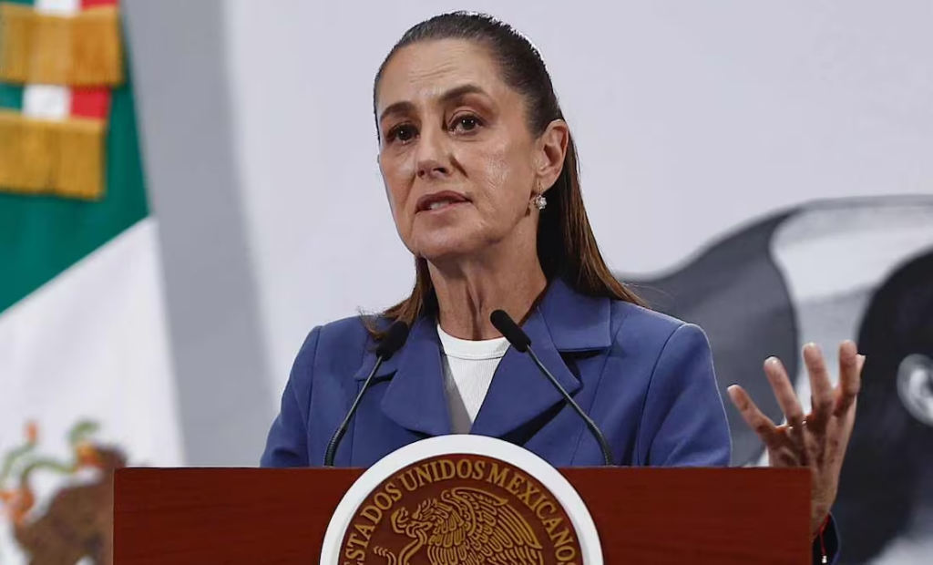 Sheinbaum niega tensión con Monreal tras supuesto “encorralamiento” en evento oficial