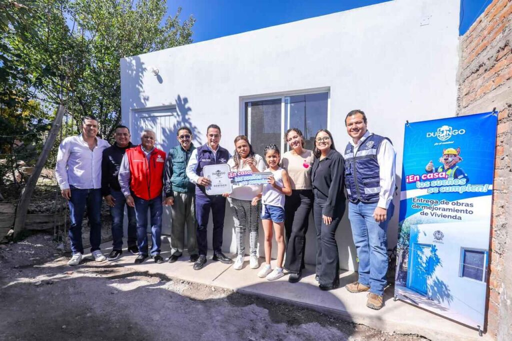 Toño Ochoa cumple sueños de familias con más cuartos adicionales sin costo en colonias del sur-poniente