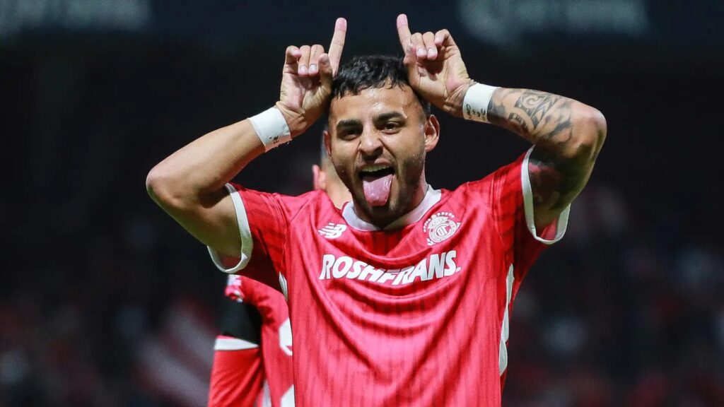 Alexis Vega entre los máximos asistidores; Supera a Messi y Lamine Yamal