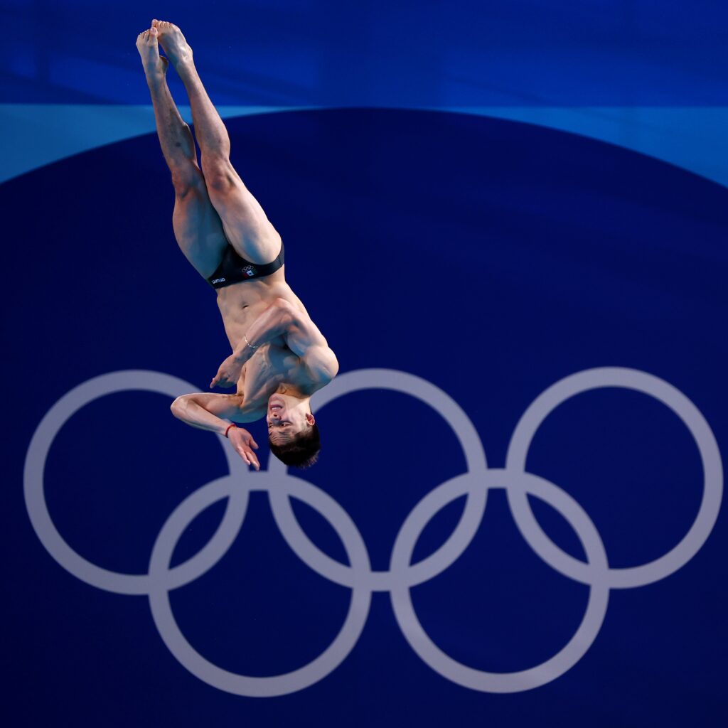 Osmar Olvera: Clavadista Mexicano nominado a atleta del año por la World Aquatics