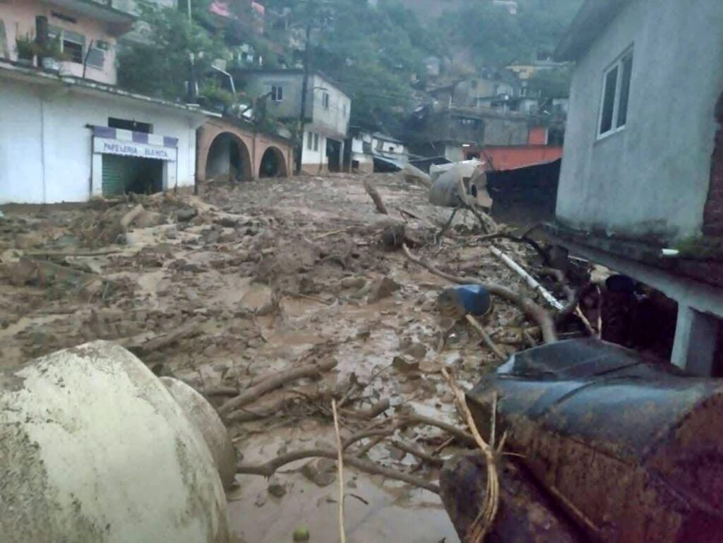 Intensas lluvias causan estragos en México: 31 muertos y miles de afectados