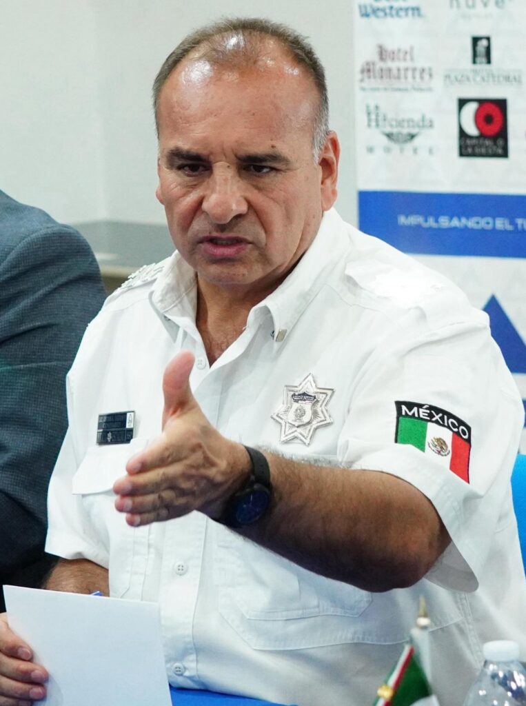 Buscan a los que dispararon contra policías municipales