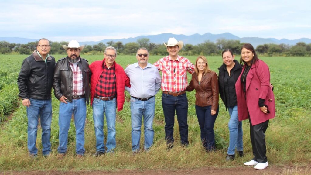 Impulsando la modernidad del campo, reciben atención de drones agrícolas en Vicente Guerrero