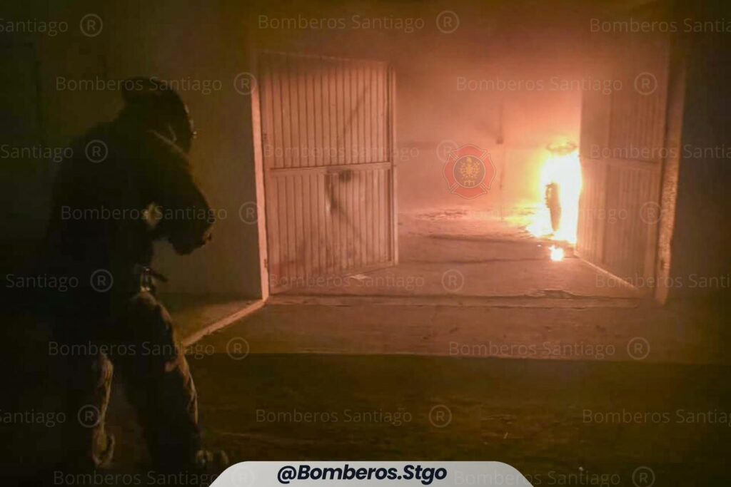 Jornada de siniestros en Santiago Papasquiaro: tres incendios ponen a prueba a Protección Civil y Bomberos