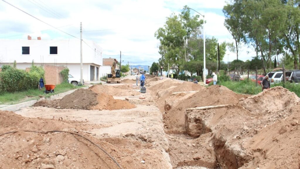 En marcha recuperación total de la Calle 10 de mayo en Vicente Guerrero
