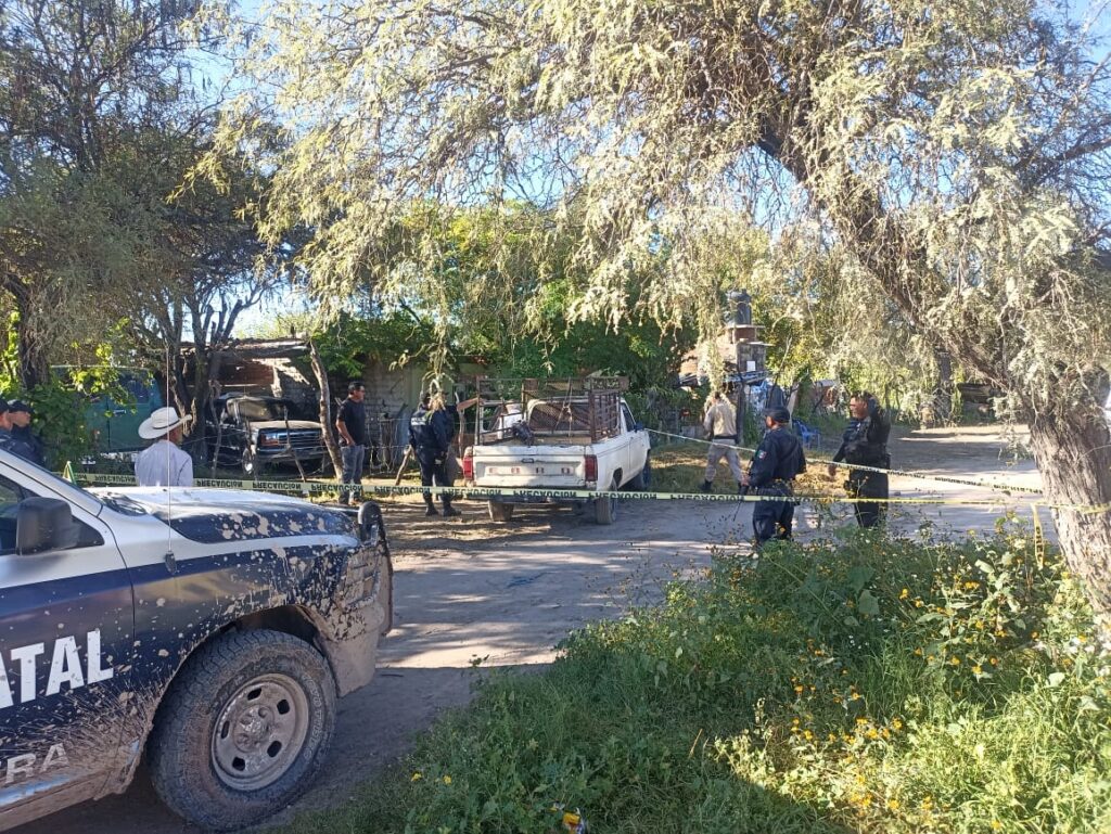 Tras parranda pierde la vida en su camioneta
