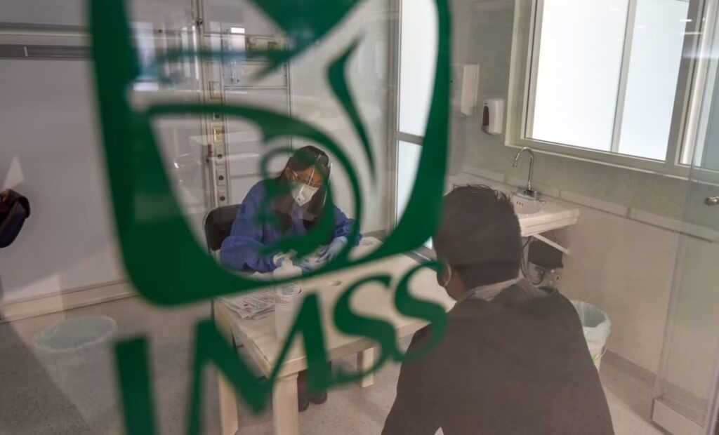 IMSS amplía horarios de atención con nuevo programa de consultas nocturnas