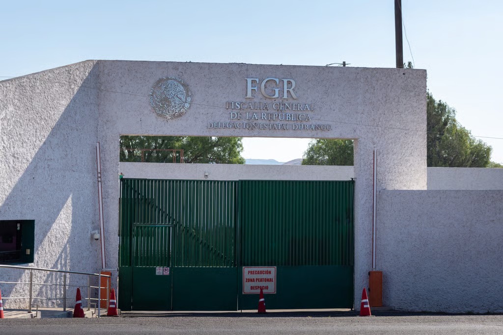 Cometió delito federal al cambiarse de domicilio y no avisar