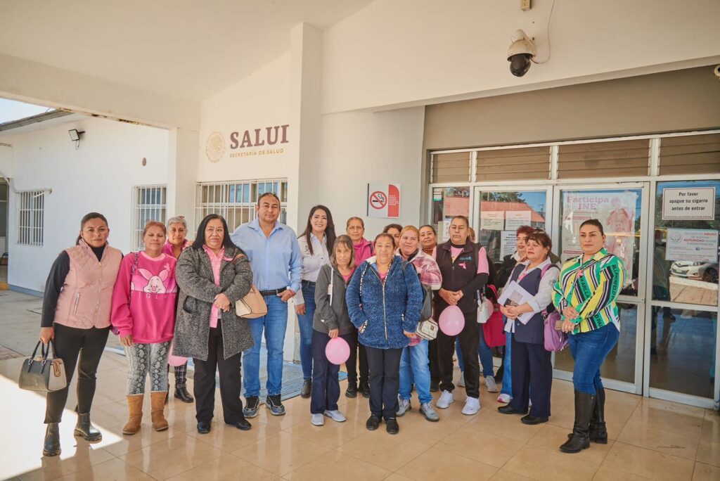 Entregan apoyos y promueven la salud en El Salto