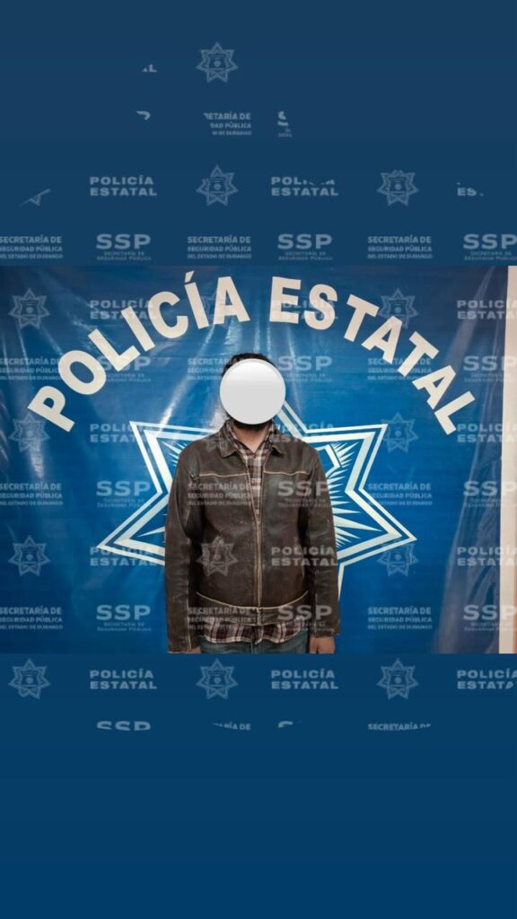 Conducía motocicleta con placas de otra