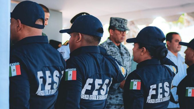 Suspenden a 14 policías estatales por presunto robo de 180 kilos de narcóticos