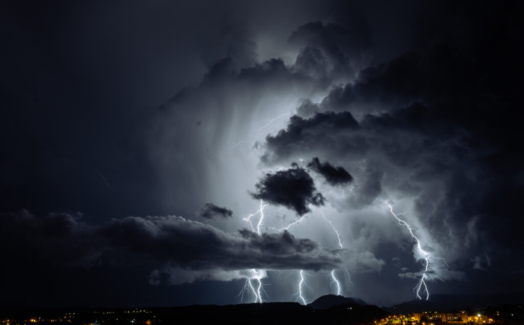¡Prepárate! Tormenta Negra dejará lluvias torrenciales y granizo en 8 estados