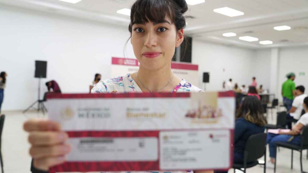 Bienestar lanza el programa ‘Empleo Construyendo el Futuro’; vacantes alcanzan los 34 mil pesos