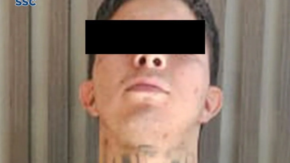 Vinculan a proceso a Donovan “N” por asesinato del abogado David Cohen