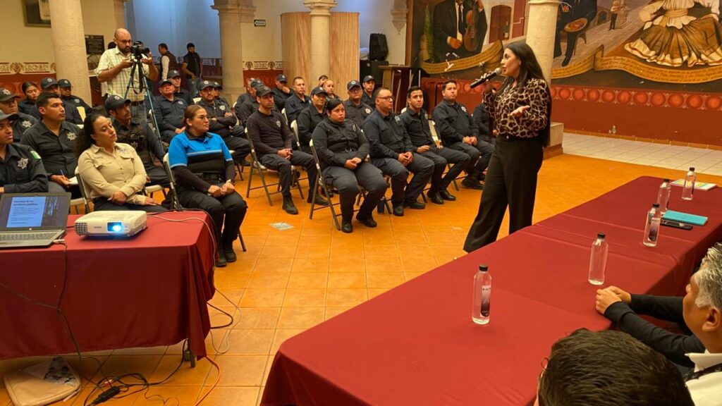 Tolerancia cero a abusos de Tránsito y Policía: Karen Pérez Herrera