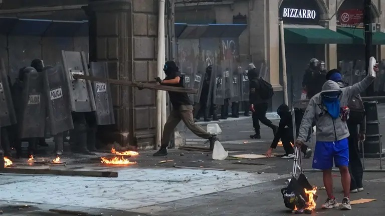 Actos del 2 de octubre causaron pérdidas por 50 millones de pesos a comerciantes