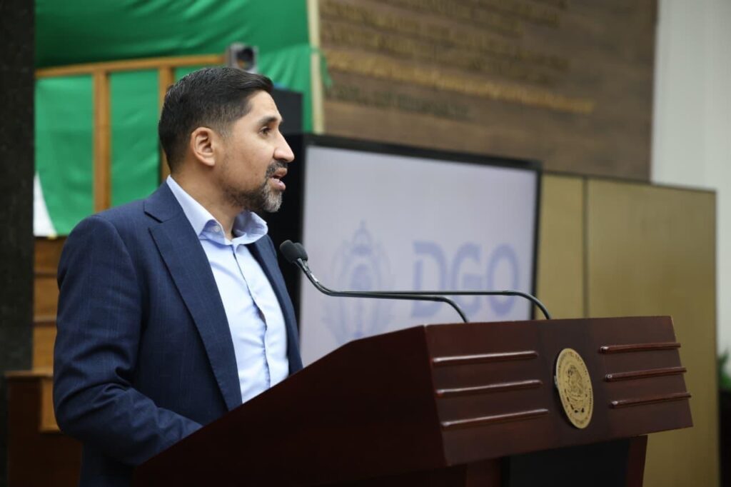 Impulsa Fernando Rocha apoyos económicos para atletas con discapacidad