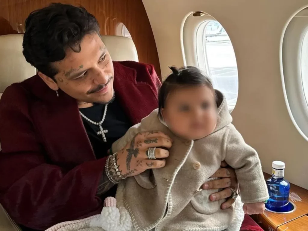 Christian Nodal y Cazzu desmienten rumores sobre custodia de su hija