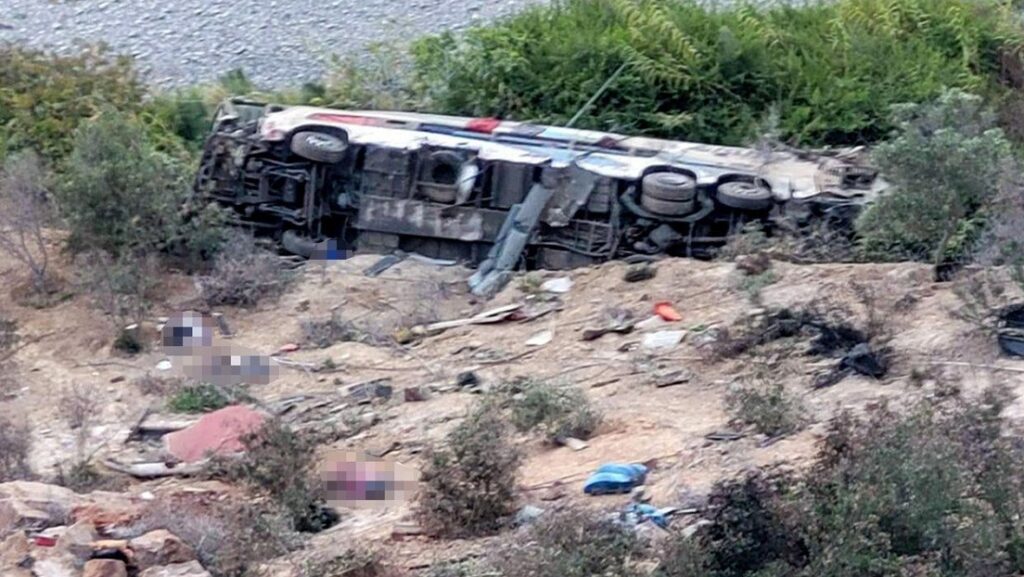 Tragedia en Ocoña: Madre pierde la vida para salvar a sus dos hijas