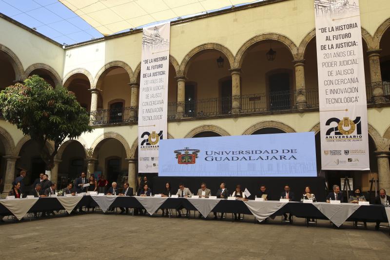 UdeG y Supremo Tribunal de Justicia de Jalisco fortalecen formación jurídica con nuevo convenio