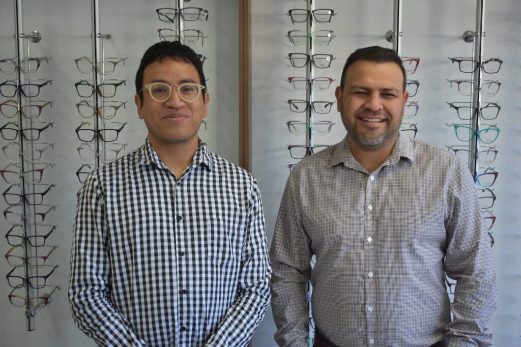 Arranca campaña de lentes gratuitos para periodistas y familiares en Parral