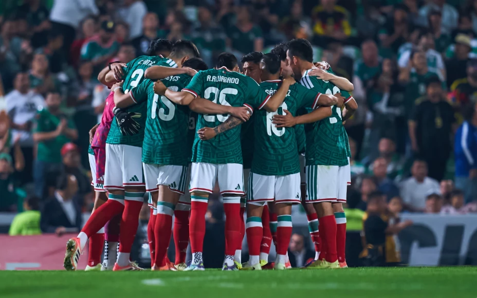 México cierra el 2025 con seis derrotas seguidas: el Tri cae ante Paraguay