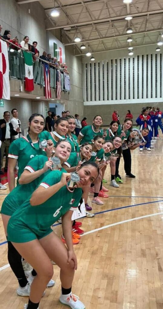 Duranguenses aportaron para plata mexicana en Handball: Se van al Mundial
