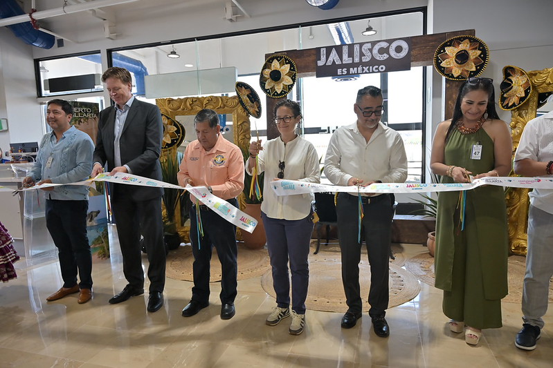 Puerto Vallarta amplía su conectividad aérea con Canadá con el inicio de operaciones de Porter Airlines