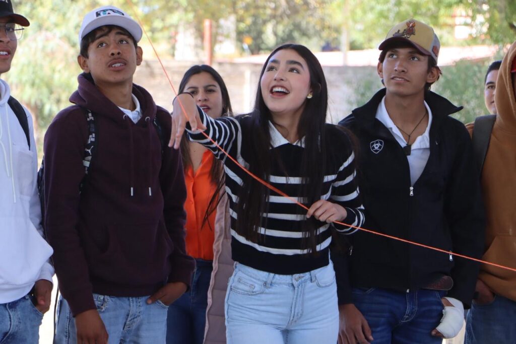 Instituto de la Juventud realiza jornada de sensibilización en el CBTis No. 42 por el Día Internacional para la Eliminación de la Violencia de Género