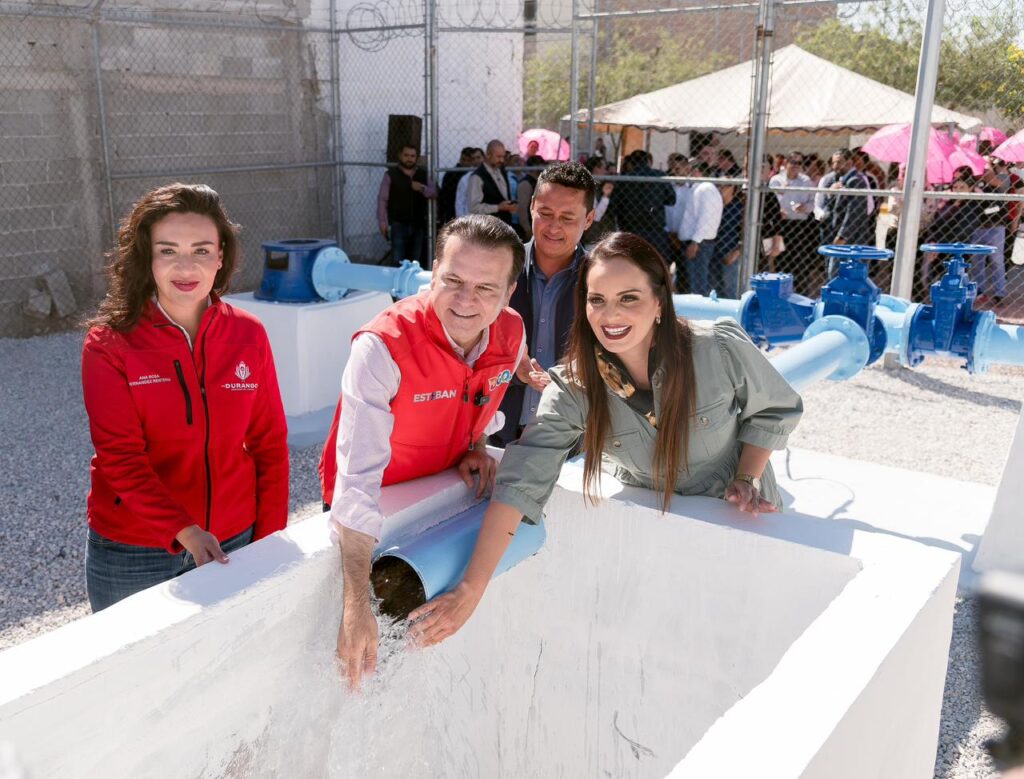 Esteban y Susy mejoran el abasto de agua para 4,500 habitantes con la rehabilitación del pozo Villa Jardín II en Lerdo